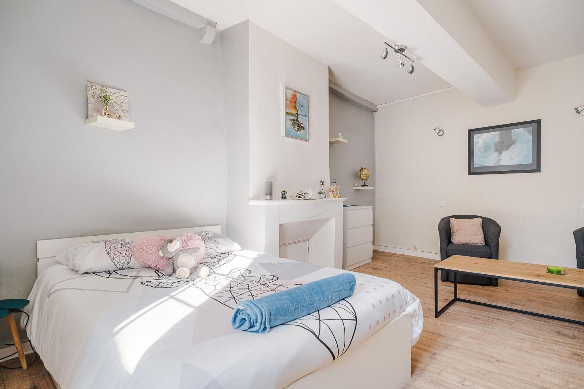 Appartement De Caractere Hyper Centre Ploërmel المظهر الخارجي الصورة