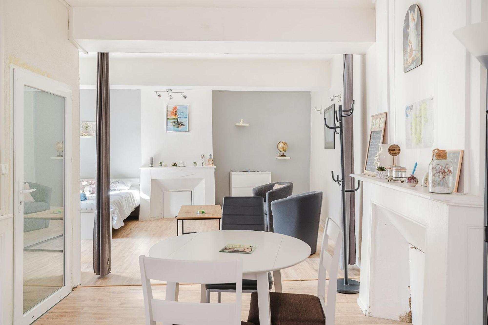 Appartement De Caractere Hyper Centre Ploërmel المظهر الخارجي الصورة